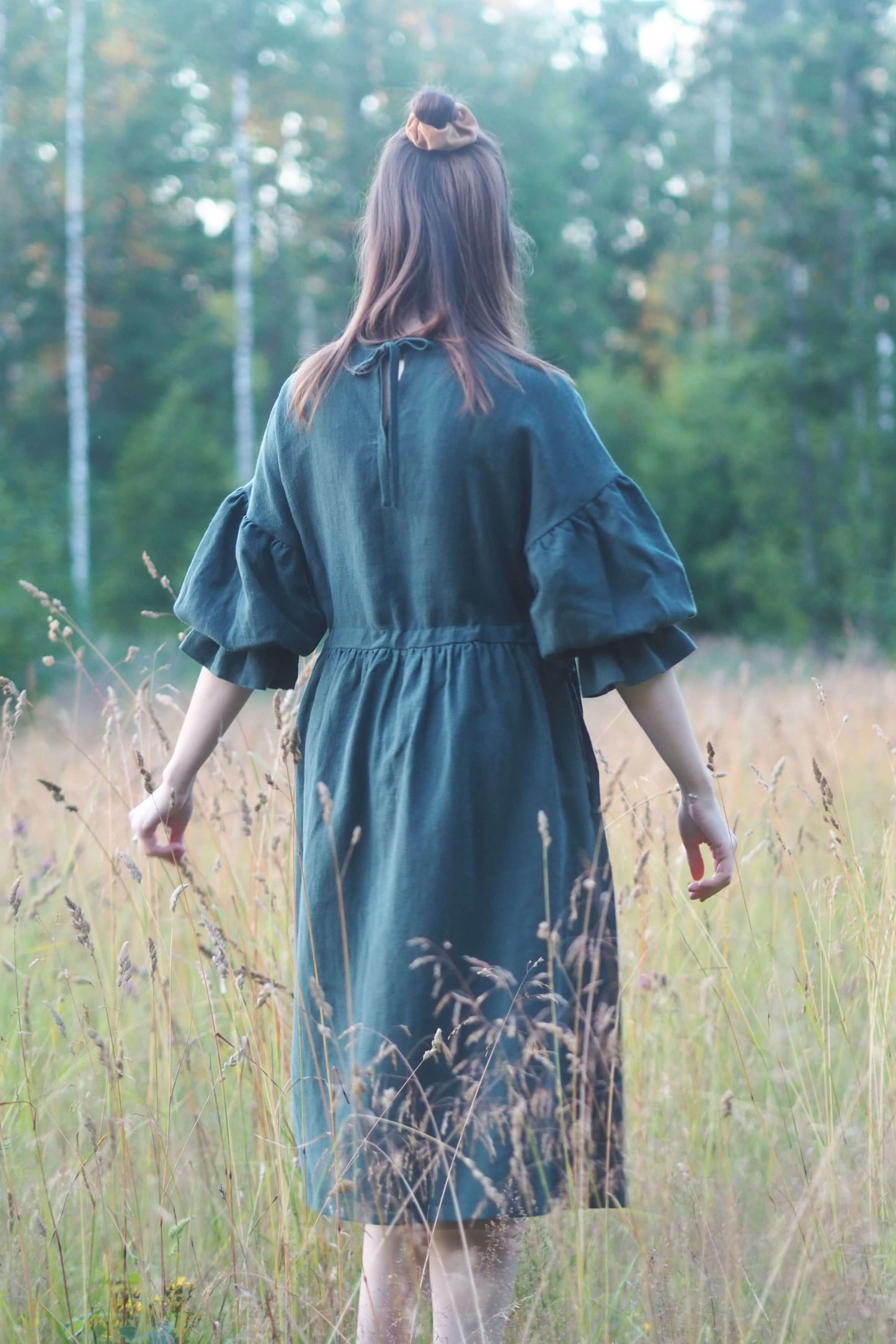 Amélie mekko, Tummanvihreä