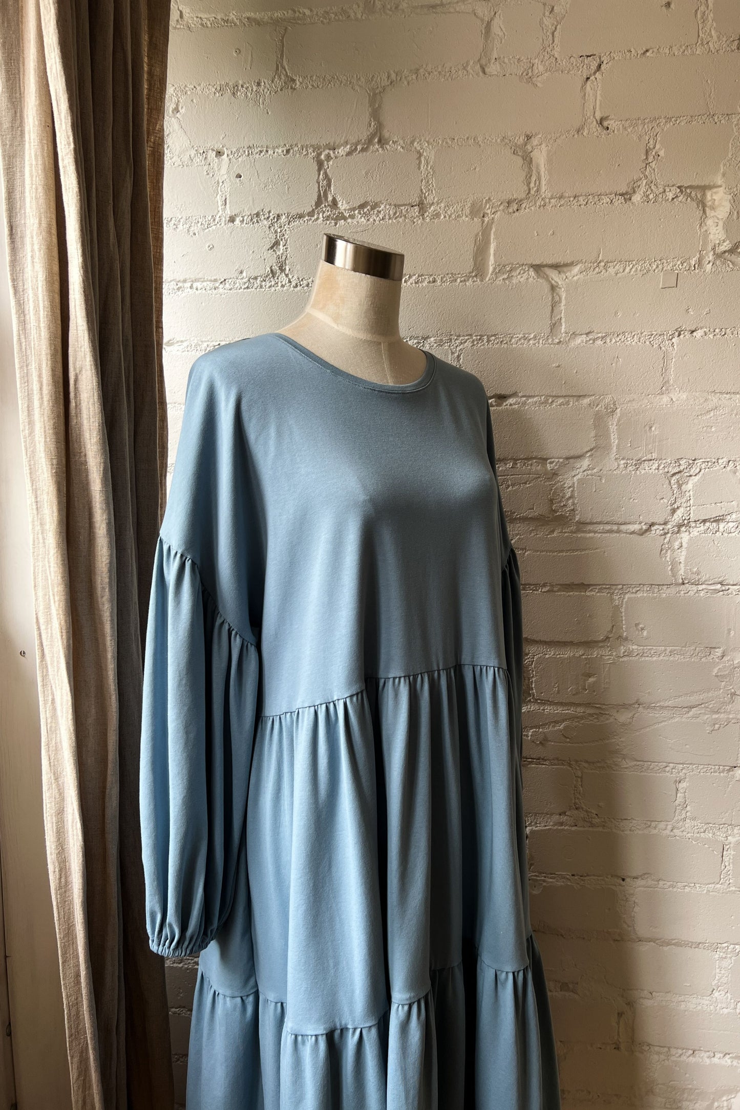 Ella kerrosmekko, Faded blue