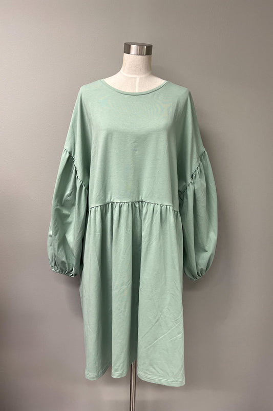 Ella mekko, Sage green koko XXL